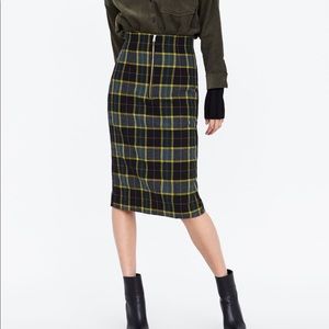 Plaid skirt